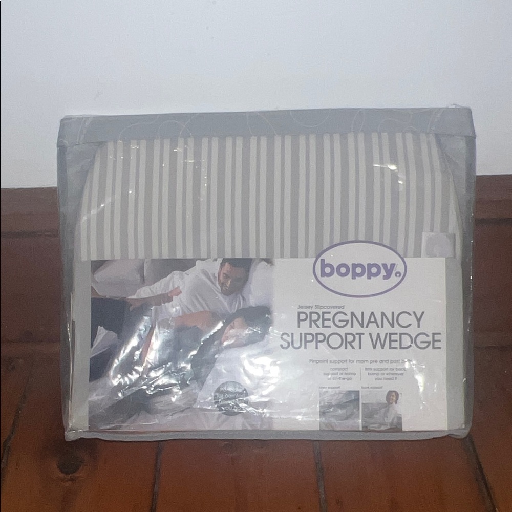Boppy Wedge Pregnancy Pillow - Gray/White Striped Like New